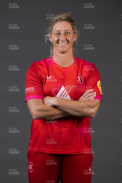 190726 - Welsh Fire Women Squad Portraits -  Sophie Devine