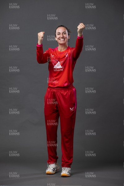 240726 - Welsh Fire Women Squad Portraits - Fi Morris