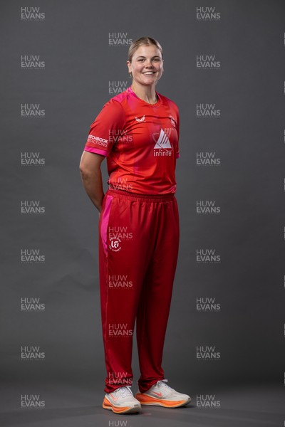 240726 - Welsh Fire Women Squad Portraits - Georgia Voll