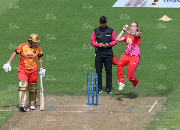 100824 - Welsh Fire v Birmingham Phoenix, The Hundred - Freya Davies of Welsh Fire bowls