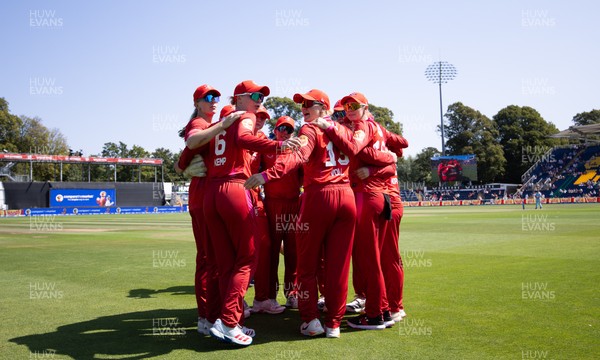120826 - Welsh Fire Women v London Spirit Women, The Hundred - Welsh Fire huddle up as they look to defend their total off 138