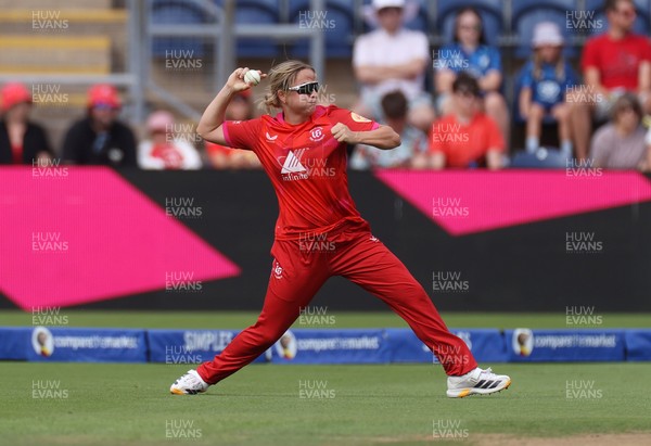 250726 - Welsh Fire Women v MI London Women - The Hundred - Niamh Holland of Welsh Fire