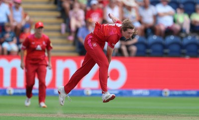 290726 - Welsh Fire Women v Trent Rockets Women, The Hundred - Grace Potts of Welsh Fire bowls
