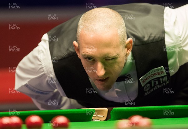 010318 - Welsh Open Snooker, Motorpoint Arena, Cardiff - David Grace during his third round match against Ronnie O'Sullivan