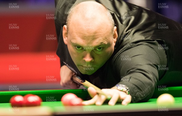280218 - Welsh Open Snooker, Motorpoint Arena, Cardiff - Stuart Bingham during his  second round match against Jackson Page