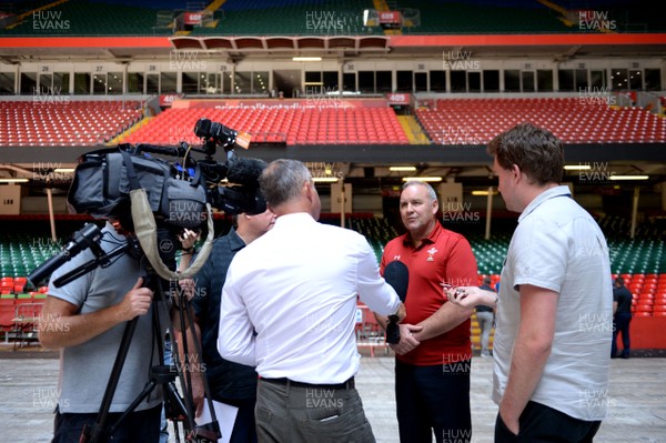 090718 - WRU Press Conference - Wayne Pivac talks to media after being named the next Wales Head Coach