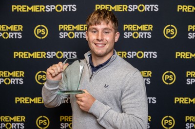 150926 - Welsh Rugby Writers� Association Annual Awards, in association with Premier Sports - Wales Men's Young Player of the Year � Steffan Emanuel