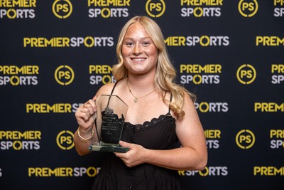 150926 - Welsh Rugby Writers� Association Annual Awards, in association with Premier Sports - Wales Women�s Young Player of the Year � Seren Lockwood