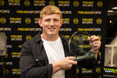 180925 - Welsh Rugby Writers Awards - Wales player of the year Jac Morgan