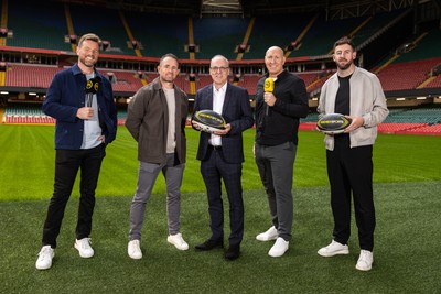 180925 - Welsh Rugby Writers Awards - Premier Sports Presenters Ross Harries, Shane Williams, Richard Sweeney CEO Premier Sports, Tom Shanklin and Alex Cuthbert 
