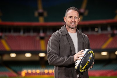 180925 - Welsh Rugby Writers Awards - Premier Sports pundit Shane Williams