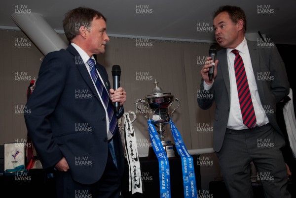 170513 - Welsh Sports Hall of Fame, 24th Roll of Honour Dinner, Millennium Stadium, Cardiff - Welsh Sports Journalist of the Year Rob Phillips interviews Dave Boddy of Newport County about the clubs success this season