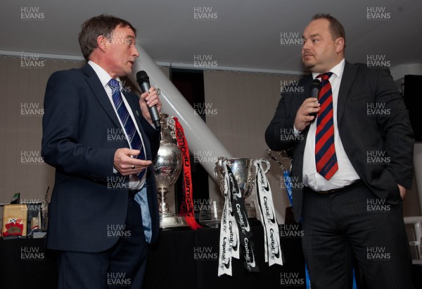 170513 - Welsh Sports Hall of Fame, 24th Roll of Honour Dinner, Millennium Stadium, Cardiff - Welsh Sports Journalist of the Year Rob Phillips interviews Julian Jenkins of Cardiff City about the clubs success this season