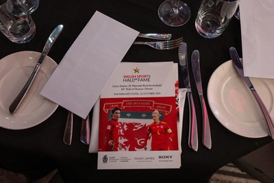 221026 - Welsh Sports Hall Of Fame Awards - 