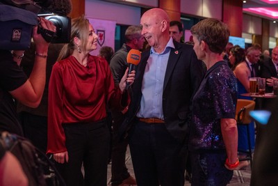 221026 - Welsh Sports Hall Of Fame Awards - 