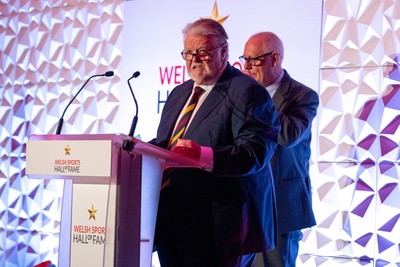 221026 - Welsh Sports Hall Of Fame Awards - 