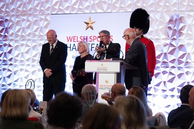221026 - Welsh Sports Hall Of Fame Awards - 