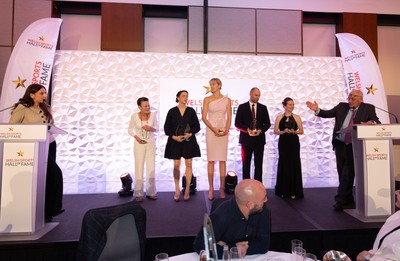 231025 - Welsh Sports Hall of Fame Awards Dinner, Parkgate Hotel, Cardiff - Hall of Fame inductees, left to right, Sonia Erskine representing Joe Erskine, Laura Deas also representing Gomer Lloyd, Victoria Thornley, Dai Greene and Tori James representing Charles and Geoff Bruce