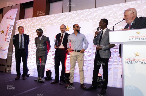 231025 - Welsh Sports Hall of Fame Awards Dinner, Parkgate Hotel, Cardiff - Left to right, Lynn Davies, Jeremian Azu, Dai Greene, Jamie Baulch and Christian Malcom