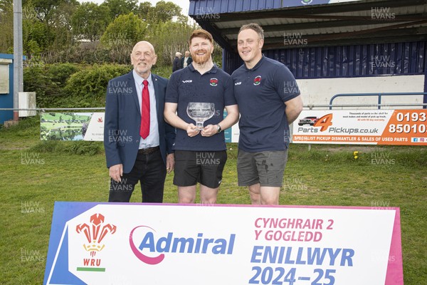 260425 - Welshpool League Trophy Presentation - Admiral National League 2 North - Alun Roberts of the WRU presented the league trophy to Chairman Jake Best and Captain Ryan Evans