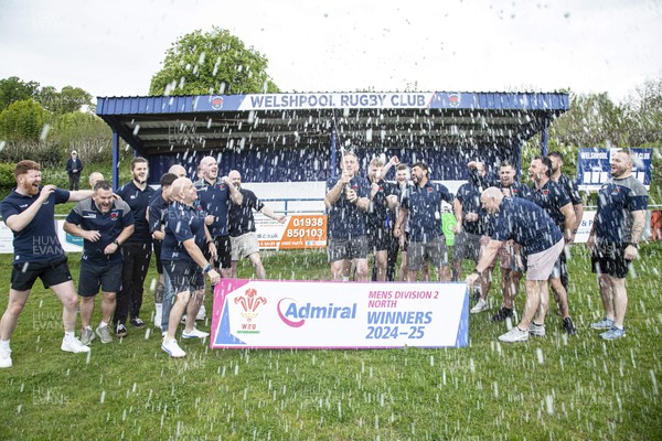 260425 - Welshpool League Trophy Presentation - Admiral National League 2 North - 