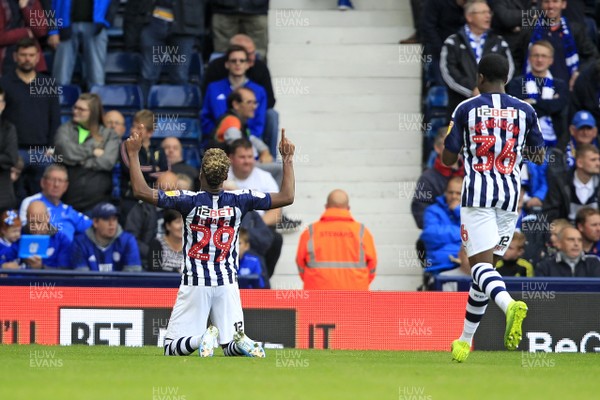 051019 - West Bromwich Albion v Cardiff City, Sky Bet Championship - Grady Diangana of West Bromwich Albion (left) celebrates scoring his side's second goal