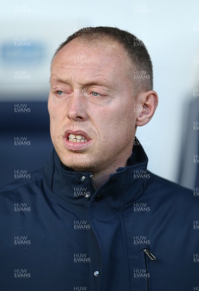 081219 - West Bromwich Albion v Swansea City - SkyBet Championship - Swansea City Manager Steve Cooper