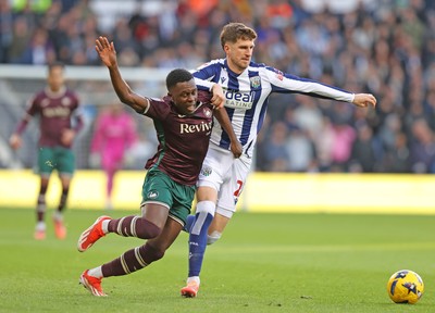 291125 - West Bromwich Albion v Swansea City - Sky Bet Championship -Zeidane Inoussa of Swansea and  Chris Mepham of WBA