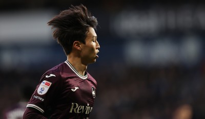 291125 - West Bromwich Albion v Swansea City - Sky Bet Championship - Eom Ji-sung of Swansea