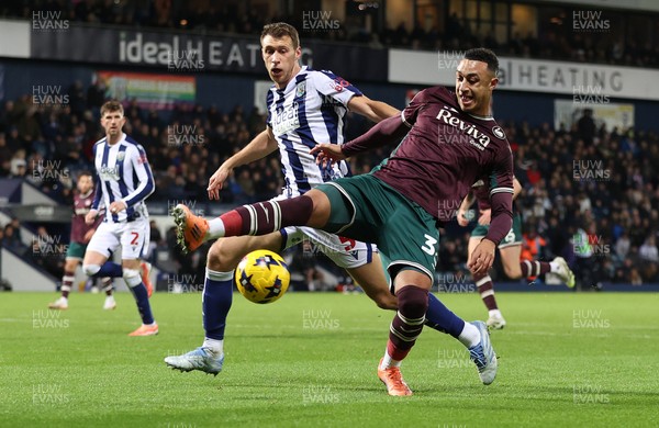 291125 - West Bromwich Albion v Swansea City - Sky Bet Championship - Adam Idah of Swansea and Krstian Bielik of WBA