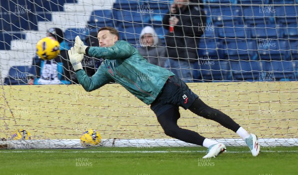 291125 - West Bromwich Albion v Swansea City - Sky Bet Championship - Goalkeeper Paul Farman of Swansea