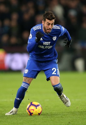 041218 - West Ham United v Cardiff City - Premier League - V�ctor Camarasa of Cardiff City