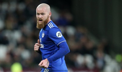 041218 - West Ham United v Cardiff City - Premier League - Aron Gunnarsson of Cardiff City