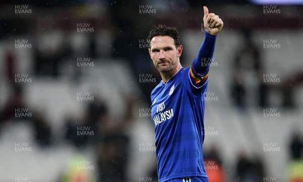 041218 - West Ham United v Cardiff City - Premier League - Sean Morrison of Cardiff City gives a thumbs up to the fans at full time