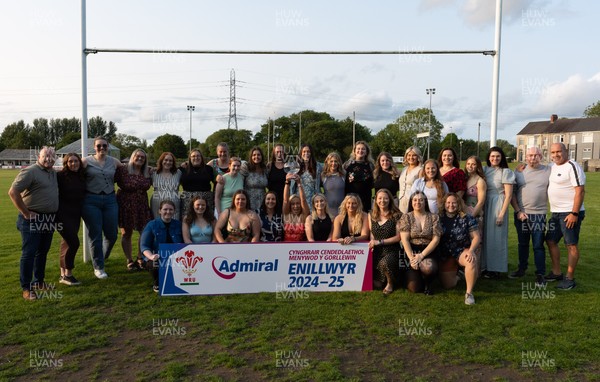070625 - West Swansea Hawks - Sue Jones captain of West Swansea Hawks with the League Trophy as the team celebrate winning the Admiral Women’s West League Title