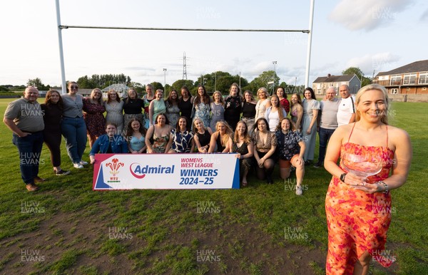 070625 - West Swansea Hawks - Sue Jones captain of West Swansea Hawks with the League Trophy as the team celebrate winning the Admiral Women’s West League Title