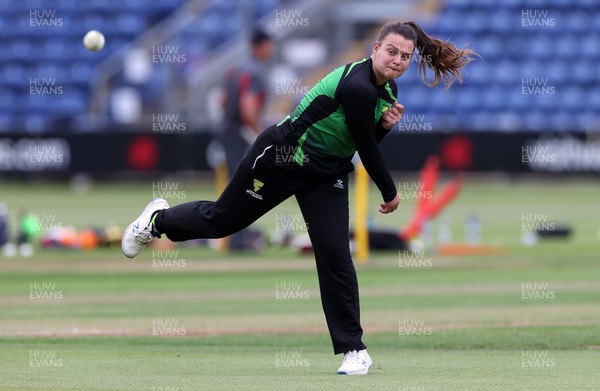 250821 - Western Storm v The Thunder - Charlotte Edwards Cup - Dani Gibson