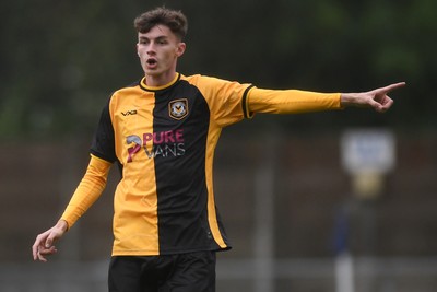 150725 - Weston-Super-Mare v Newport County - Preseason Friendly - Joe Thomas of Newport County