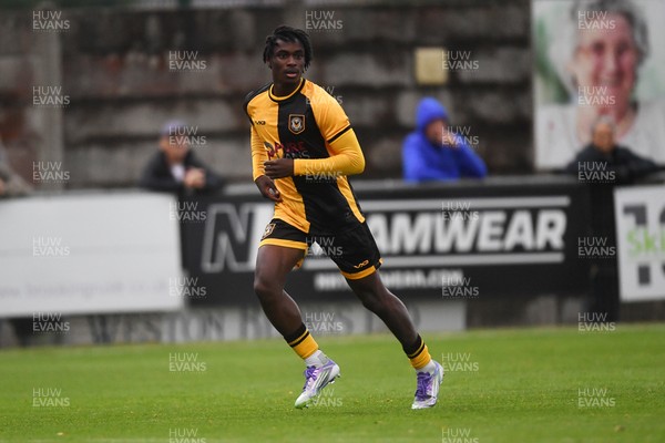 150725 - Weston-Super-Mare v Newport County - Preseason Friendly - Habeeb Ogunneye of Newport County