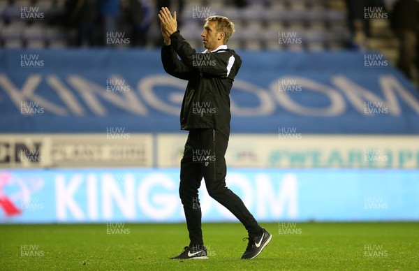 021018 - Wigan Athletic v Swansea City - SkyBet Championship - Swansea City Manager Graham Potter thanks the fans at full time
