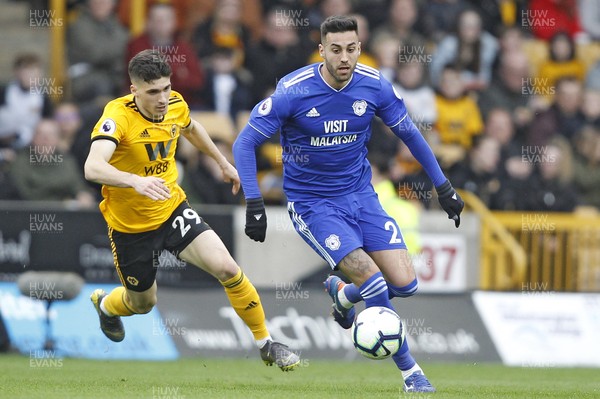 020319 - Wolverhampton Wanderers v Cardiff City, Premier League - Victor Camarasa of Cardiff City (right) in action