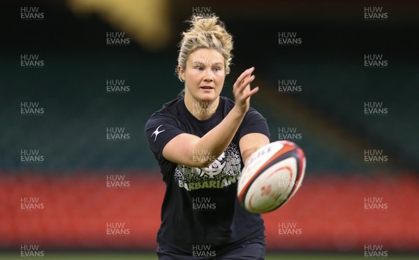 291119 - Women Barbarians Captains Run, Principality Stadium - Dyddgu Hywel during the  Women Barbarians captains run session ahead of their match against Wales