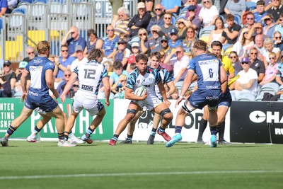 050926 - Worcester Warriors v Cardiff Rugby - Preseason Friendly - Luca de la Rua of Cardiff takes on Tim Anstee of Worcester Warriors
