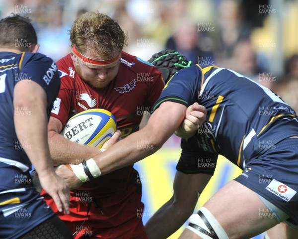 180812 - Worcester v Scarlets - Pre Season Friendly -  Scarlets' Samson Lee   