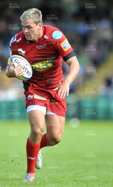 180812 - Worcester v Scarlets - Pre Season Friendly -  Scarlets' Gareth Maule   