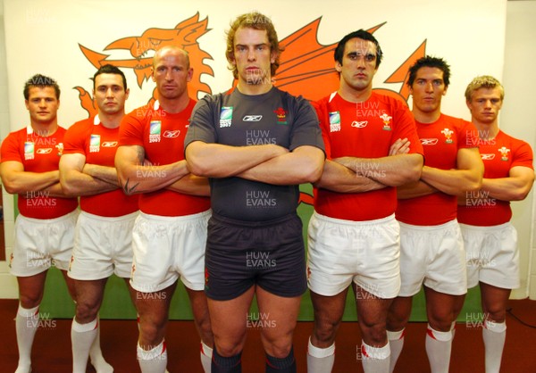 18.07.07 Wales Rugby World Cup kit launch Wales players at the launch of their new kit  L-R: Ceri Sweeney, Stephen Jones, Gareth Thomas, Alun Wyn Jones, Jonathan Thomas, James Hook, Dwayne Peel 