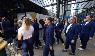 170825 - Women’s Rugby World Cup Welcome Ceremony - Wales depart the team hotel to head to the Women’s Rugby World Cup welcome ceremony at Manchester Town Hall 