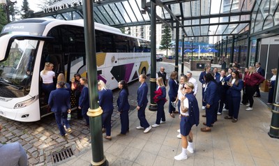 170825 - Women’s Rugby World Cup Welcome Ceremony - Wales depart the team hotel to head to the Women’s Rugby World Cup welcome ceremony at Manchester Town Hall 
