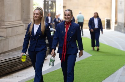 170825 - Women’s Rugby World Cup Welcome Ceremony - Wales’ Hannah Dallavalle and Jasmine Joyce arrive at the Women’s Rugby World Cup welcome ceremony at Manchester Town Hall