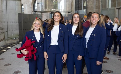 170825 - Women’s Rugby World Cup Welcome Ceremony - Wales’ Seren Lockwood, Branwen Metcalfe, Nel Metcalfe and Katherine Baverstock at the Women’s Rugby World Cup welcome ceremony at Manchester Town Hall 